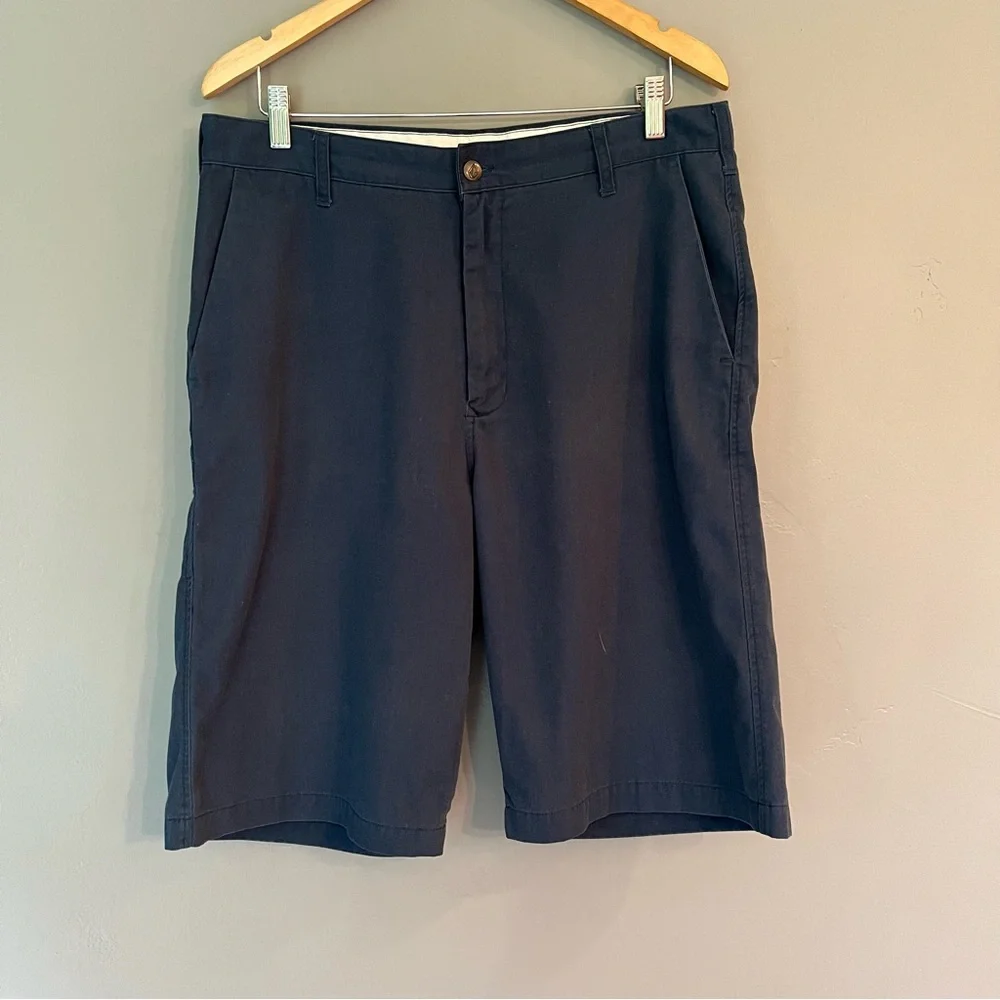 VOLCOM Y2K Vintage Blue Bermuda Chino Board Shorts Embroidered Logo Size 33